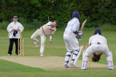 Danny-Clark-bowling