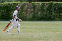 Kishan-Dave-trudges-off